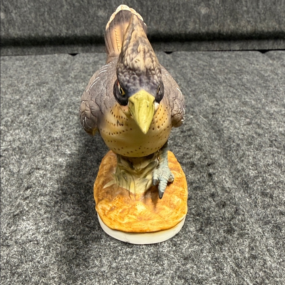 Lefton Ceramic Bird Figurine with Brown and Gray Plumage - Picture 7 of 14